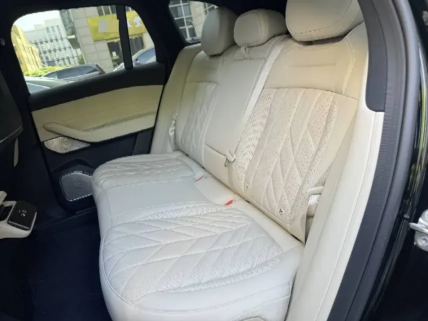 2025 NIO ES6 BEV,autocango,china used car exporter,china ev exporter,chinese used car exporter,chinese used ev exporter