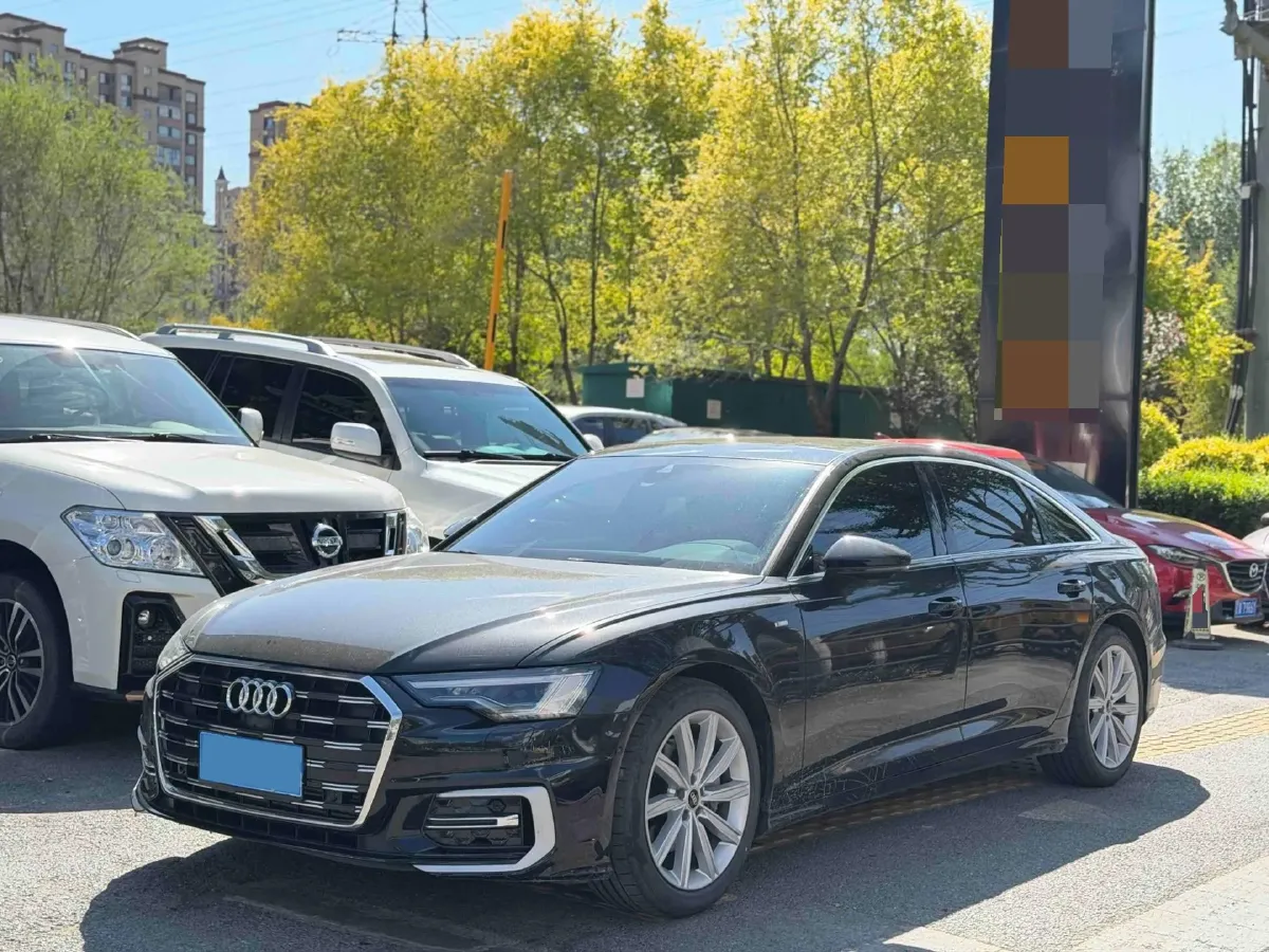 2023 Audi A6L 2.0T 245HP L4 7DCT,autocango,china used car exporter,china ev exporter,chinese used car exporter,chinese used ev exporter
