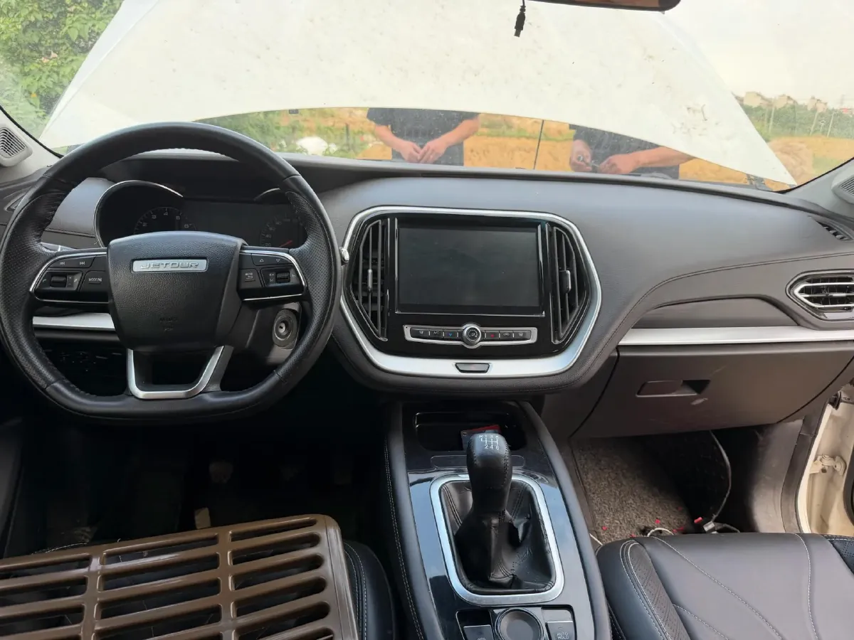 2020 Jetour X70M 1.5T 156HP L4 6MT,autocango,china used car exporter,china ev exporter,chinese used car exporter,chinese used ev exporter