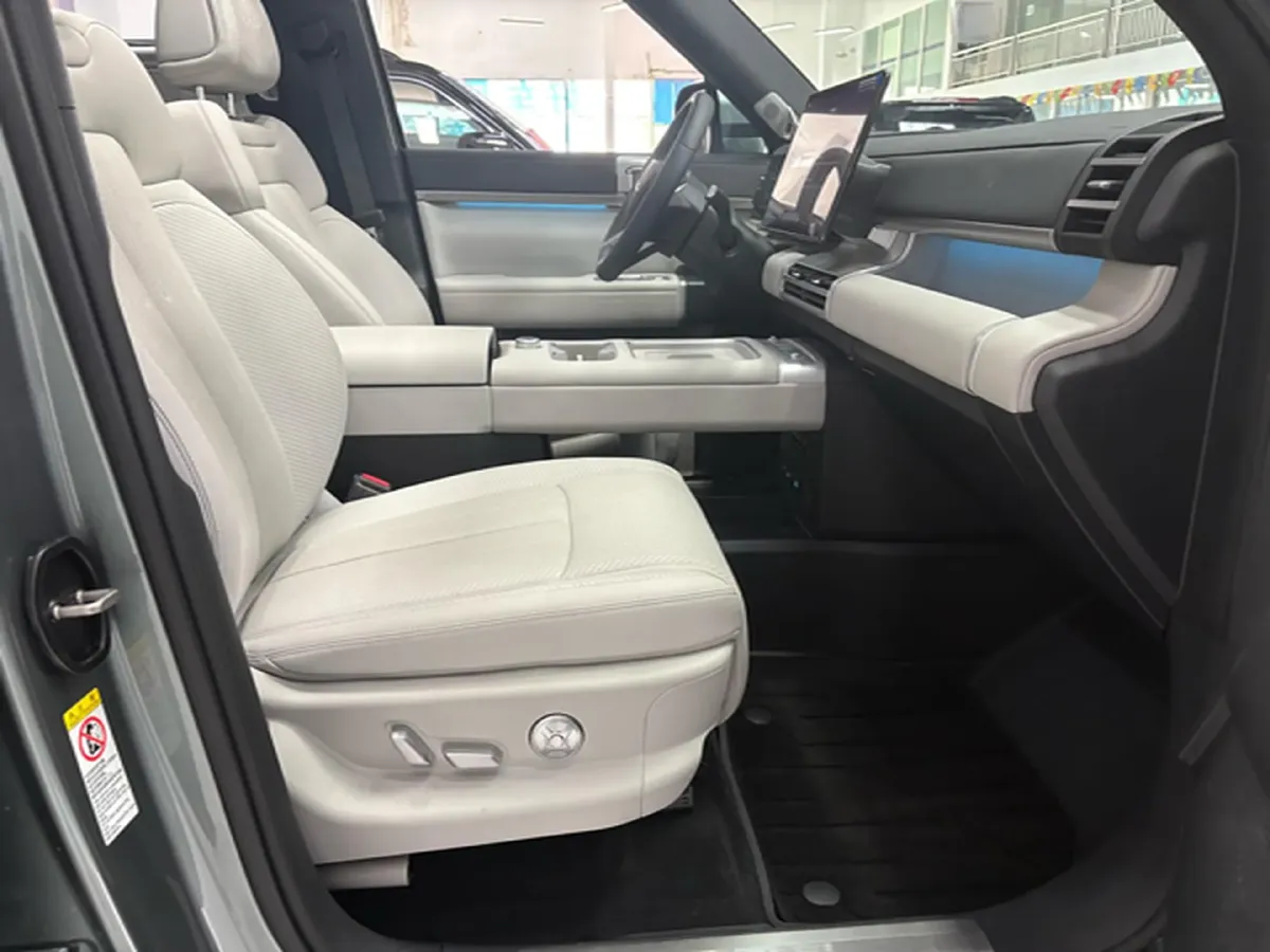 2025 FangChengBao Tai 7 1.5T 156HP L4 E-CVT PHEV,autocango,china used car exporter,china ev exporter,chinese used car exporter,chinese used ev exporter