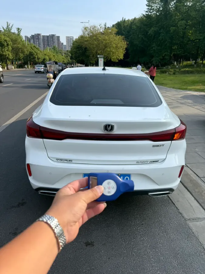 2022 ChangAn Eado 1.4T 160HP L4 7DCT,autocango,china used car exporter,china ev exporter,chinese used car exporter,chinese used ev exporter