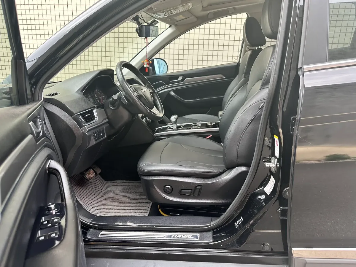 2018 Haval H6 1.5T 150HP L4 7DCT,autocango,china used car exporter,china ev exporter,chinese used car exporter,chinese used ev exporter