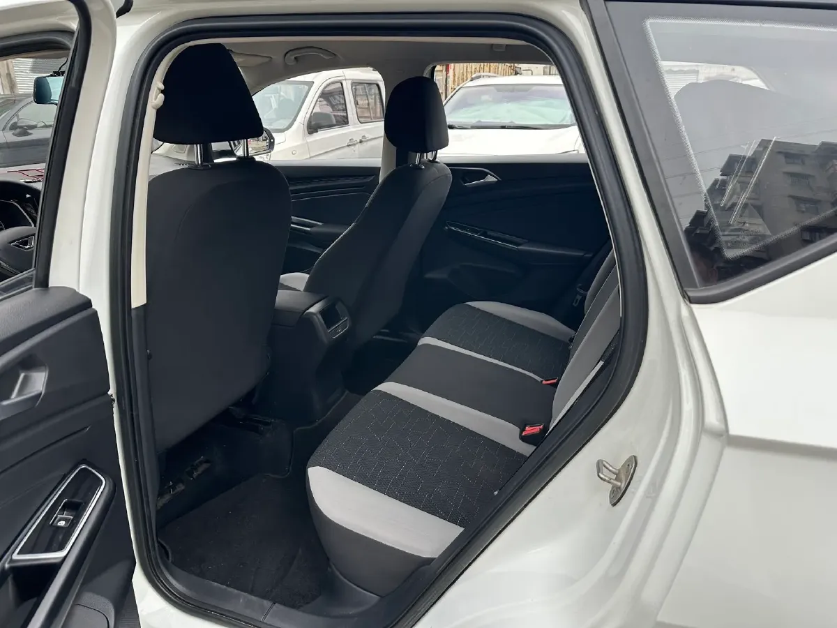 2022 Jetta VS5 1.4T 150HP L4 6AT,autocango,china used car exporter,china ev exporter,chinese used car exporter,chinese used ev exporter