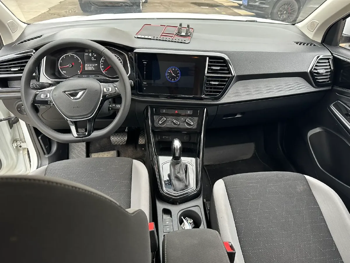 2022 Jetta VS5 1.4T 150HP L4 6AT,autocango,china used car exporter,china ev exporter,chinese used car exporter,chinese used ev exporter