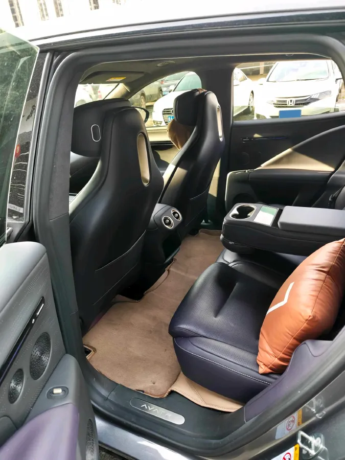 2024 Avatr 07 1.5T 156HP L4 REEV 39.05KWH,autocango,china used car exporter,china ev exporter,chinese used car exporter,chinese used ev exporter