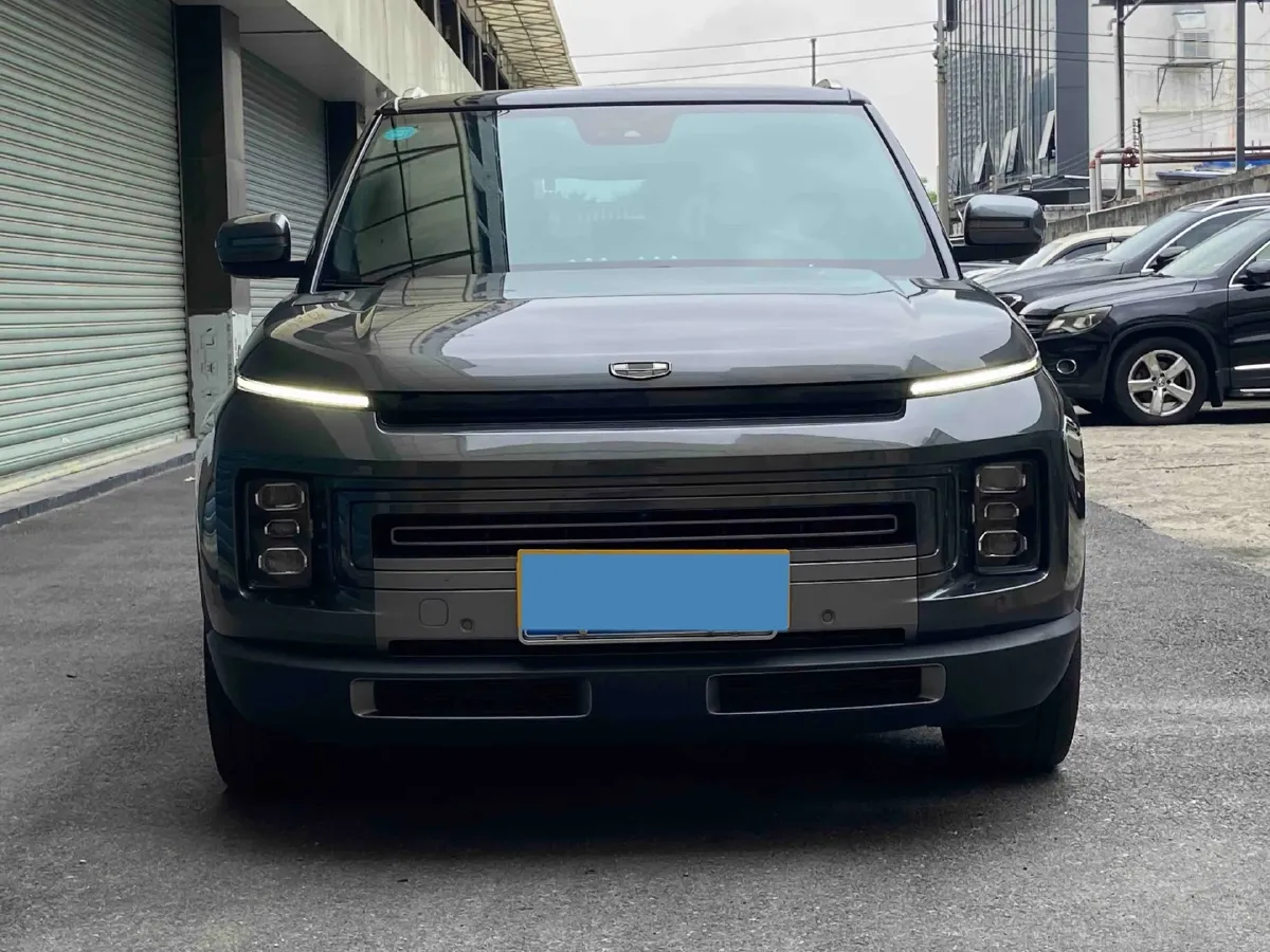 2020 Geely ICON 1.5T 177HP L3 7DCT,autocango,china used car exporter,china ev exporter,chinese used car exporter,chinese used ev exporter