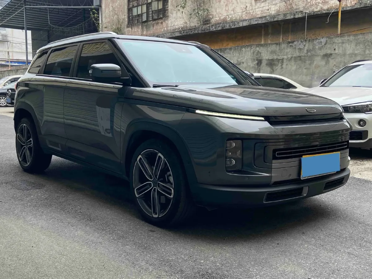2020 Geely ICON 1.5T 177HP L3 7DCT,autocango,china used car exporter,china ev exporter,chinese used car exporter,chinese used ev exporter