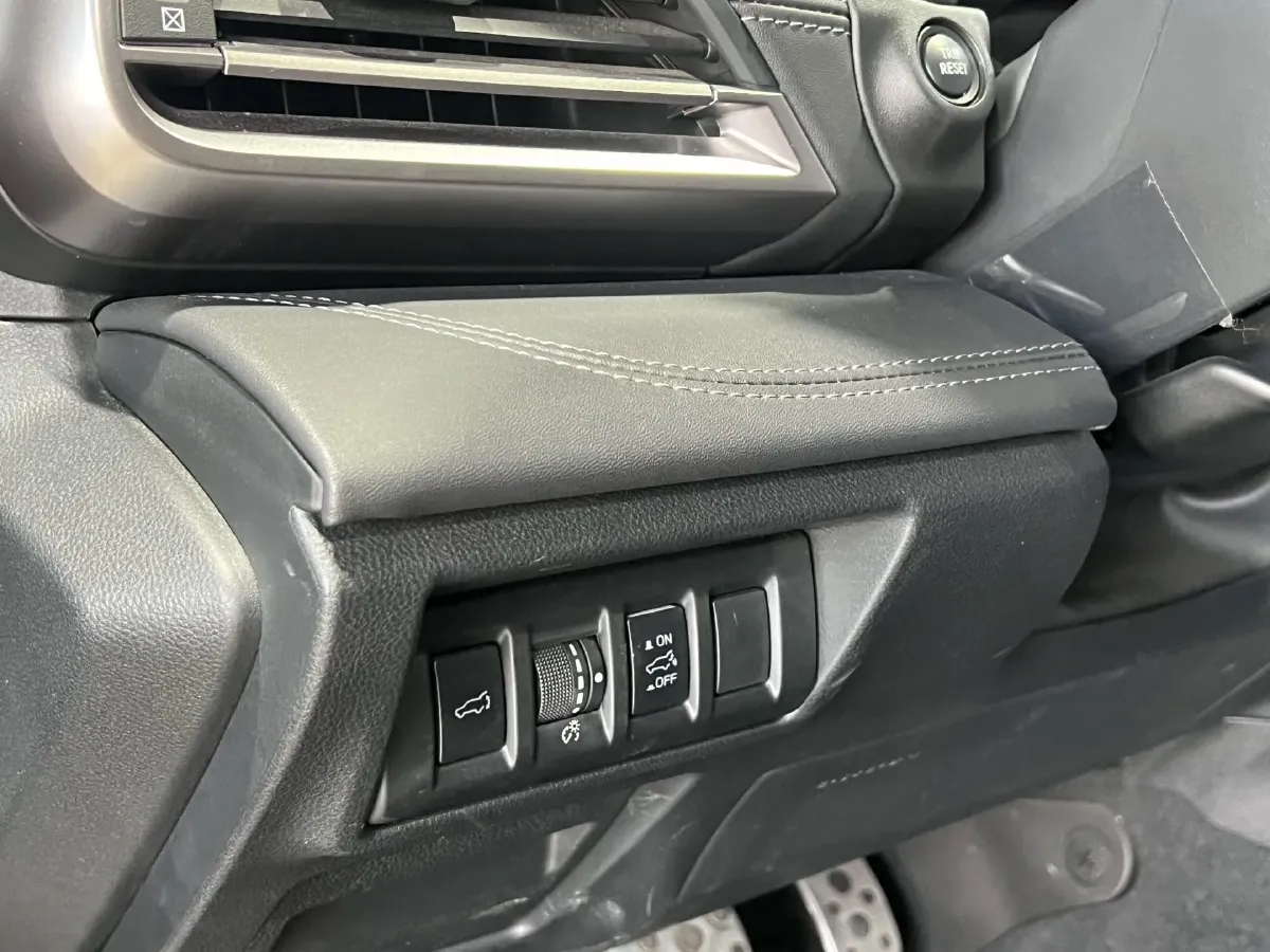 2021 Subaru Outback 2.5L 169HP H4 CVT,autocango,china used car exporter,china ev exporter,chinese used car exporter,chinese used ev exporter