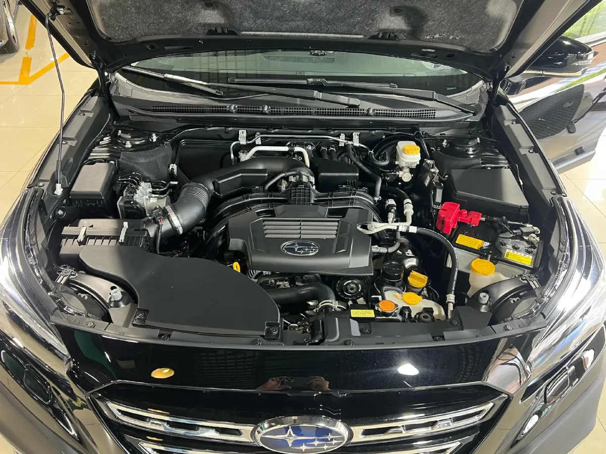 2021 Subaru Outback 2.5L 169HP H4 CVT,autocango,china used car exporter,china ev exporter,chinese used car exporter,chinese used ev exporter