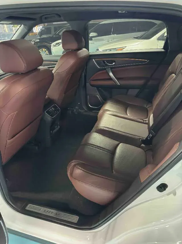 2020 Honda UR-V 2.0T 272HP L4 9AT,autocango,china used car exporter,china ev exporter,chinese used car exporter,chinese used ev exporter
