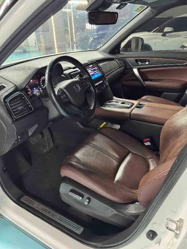2020 Honda UR-V 2.0T 272HP L4 9AT,autocango,china used car exporter,china ev exporter,chinese used car exporter,chinese used ev exporter