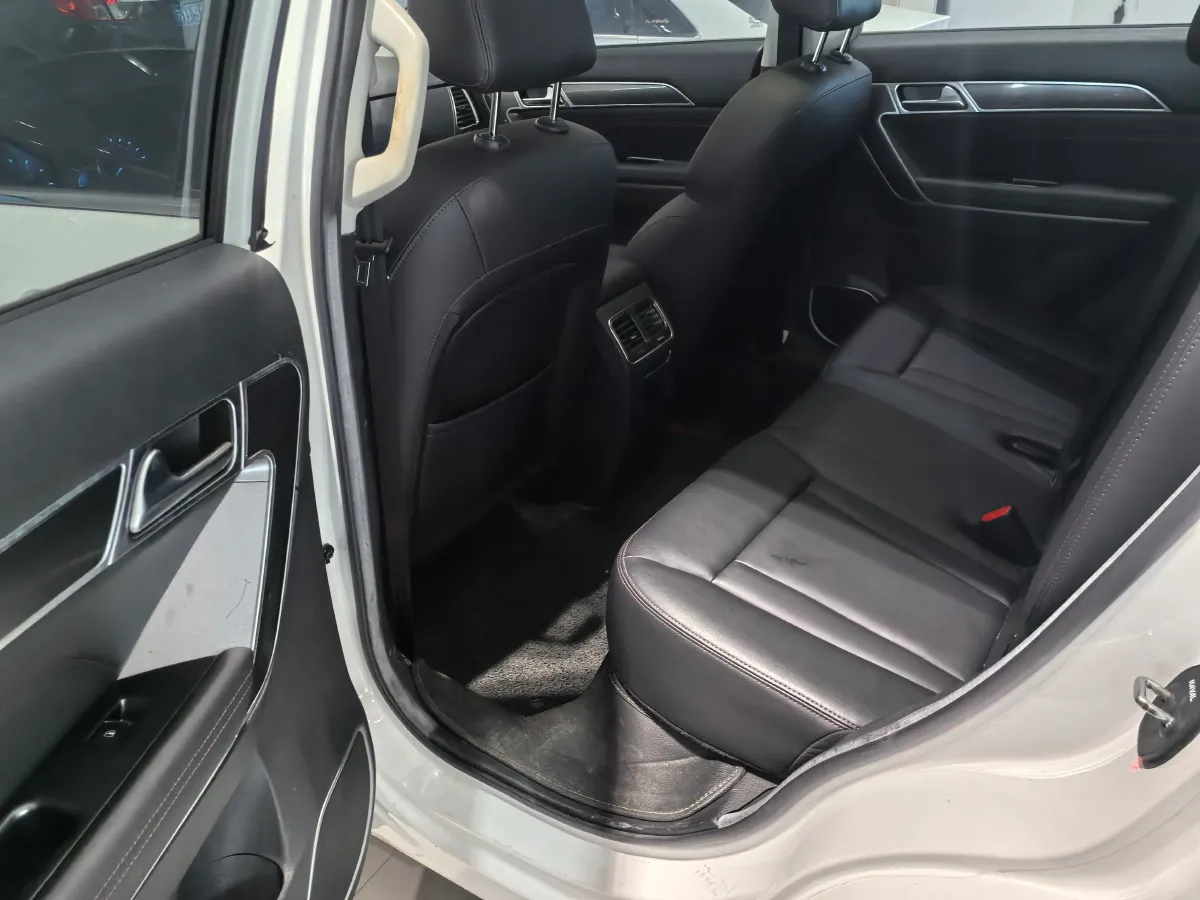 2018 Haval H6 Coupe 1.5T 169HP L4 7DCT,autocango,china used car exporter,china ev exporter,chinese used car exporter,chinese used ev exporter