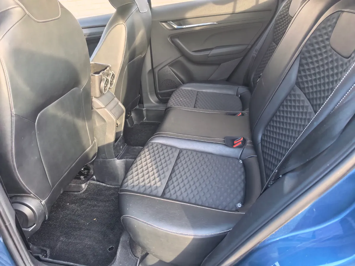 2018 Skoda Kamiq 1.5L 110HP L4 6AT,autocango,china used car exporter,china ev exporter,chinese used car exporter,chinese used ev exporter