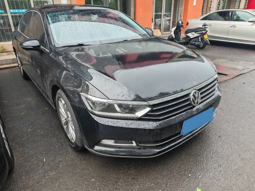 2018 Volkswagen Magotan 1.8T 180HP L4 7DCT,autocango,china used car exporter,china ev exporter,chinese used car exporter,chinese used ev exporter