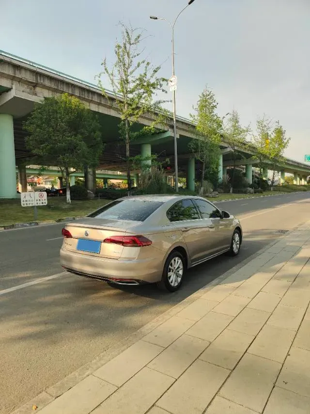 2019 MAXUS T70 2.0T 163HP L4 6AT,autocango,china used car exporter,china ev exporter,chinese used car exporter,chinese used ev exporter