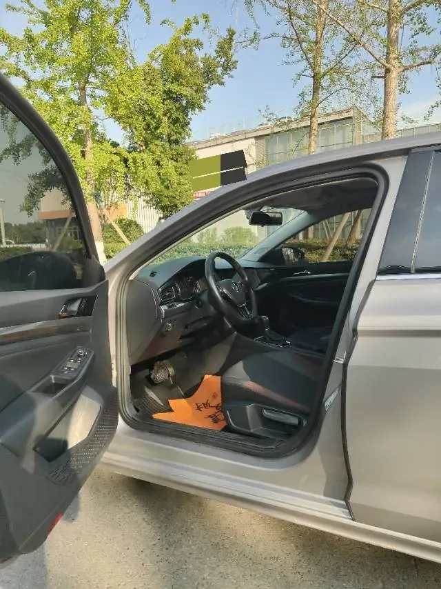 2019 MAXUS T70 2.0T 163HP L4 6AT,autocango,china used car exporter,china ev exporter,chinese used car exporter,chinese used ev exporter