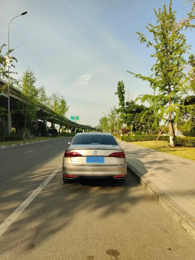 2019 MAXUS T70 2.0T 163HP L4 6AT,autocango,china used car exporter,china ev exporter,chinese used car exporter,chinese used ev exporter