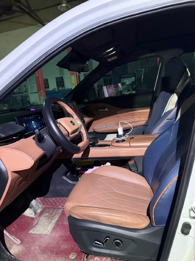 2024 ChangAn UNI-Z 1.5L 98HP L4 E-CVT PHEV 18.4KWH,autocango,china used car exporter,china ev exporter,chinese used car exporter,chinese used ev exporter