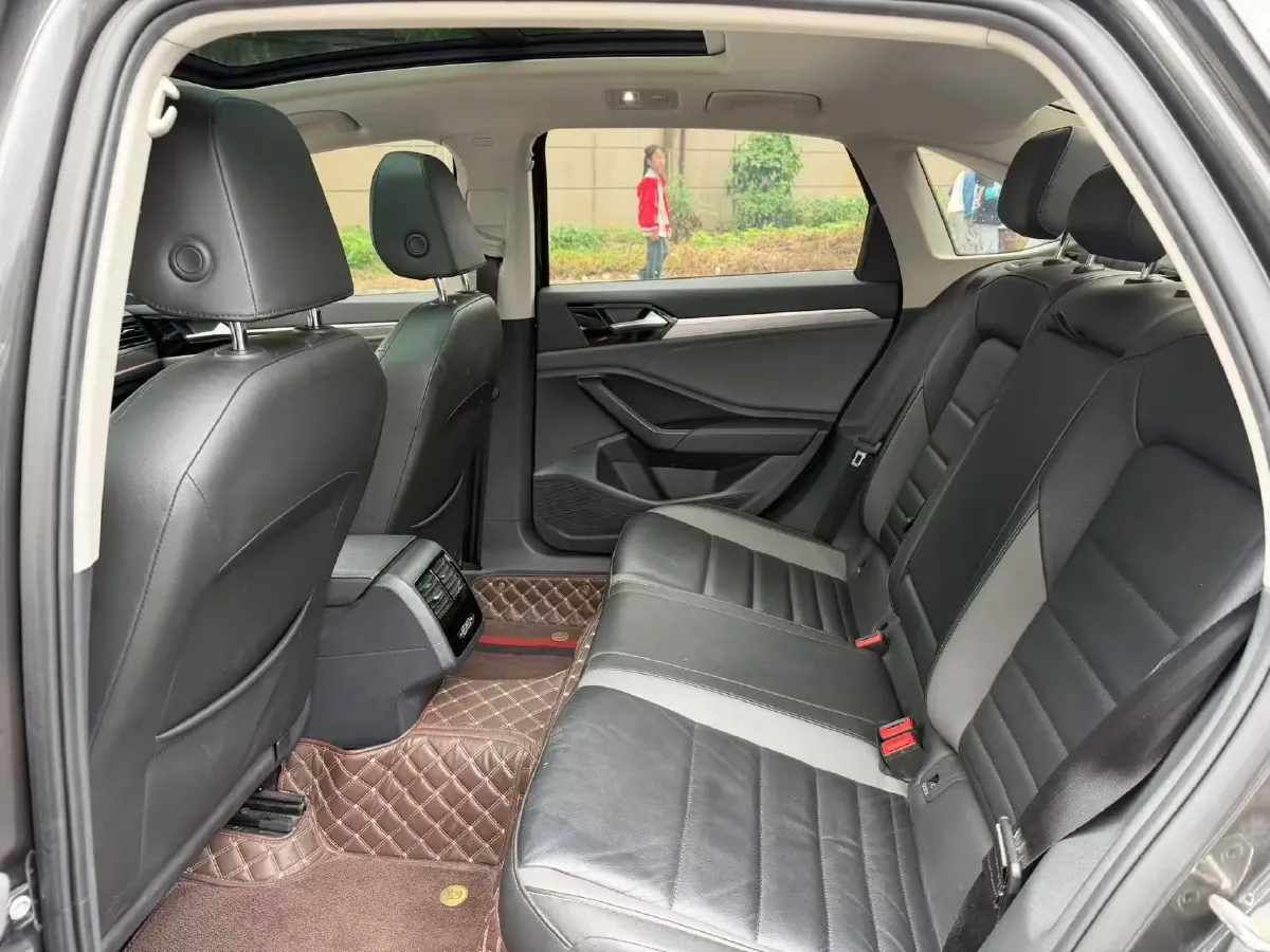 2021 Volkswagen Sagitar 1.2T 116HP L4 7DCT,autocango,china used car exporter,china ev exporter,chinese used car exporter,chinese used ev exporter