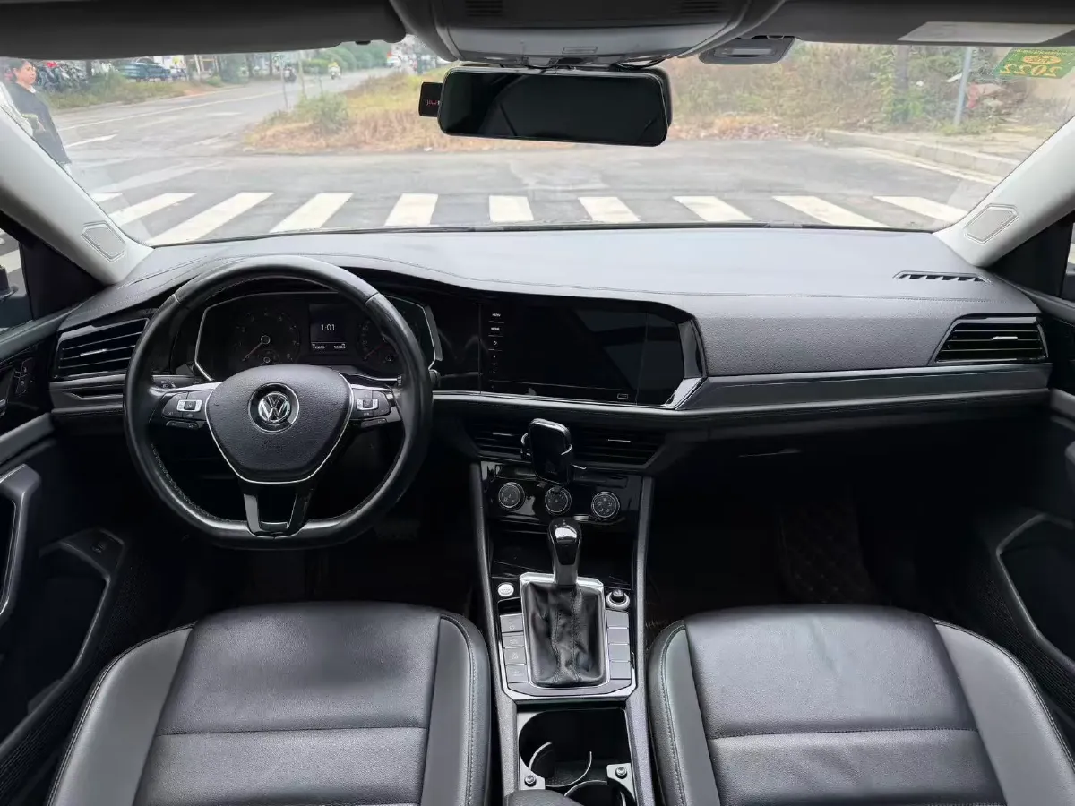 2021 Volkswagen Sagitar 1.2T 116HP L4 7DCT,autocango,china used car exporter,china ev exporter,chinese used car exporter,chinese used ev exporter