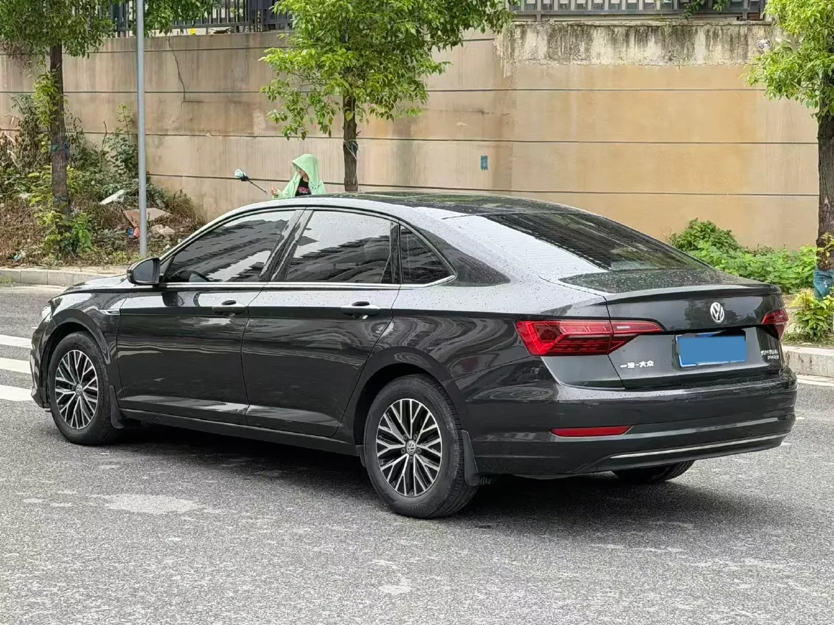 2021 Volkswagen Sagitar 1.2T 116HP L4 7DCT,autocango,china used car exporter,china ev exporter,chinese used car exporter,chinese used ev exporter