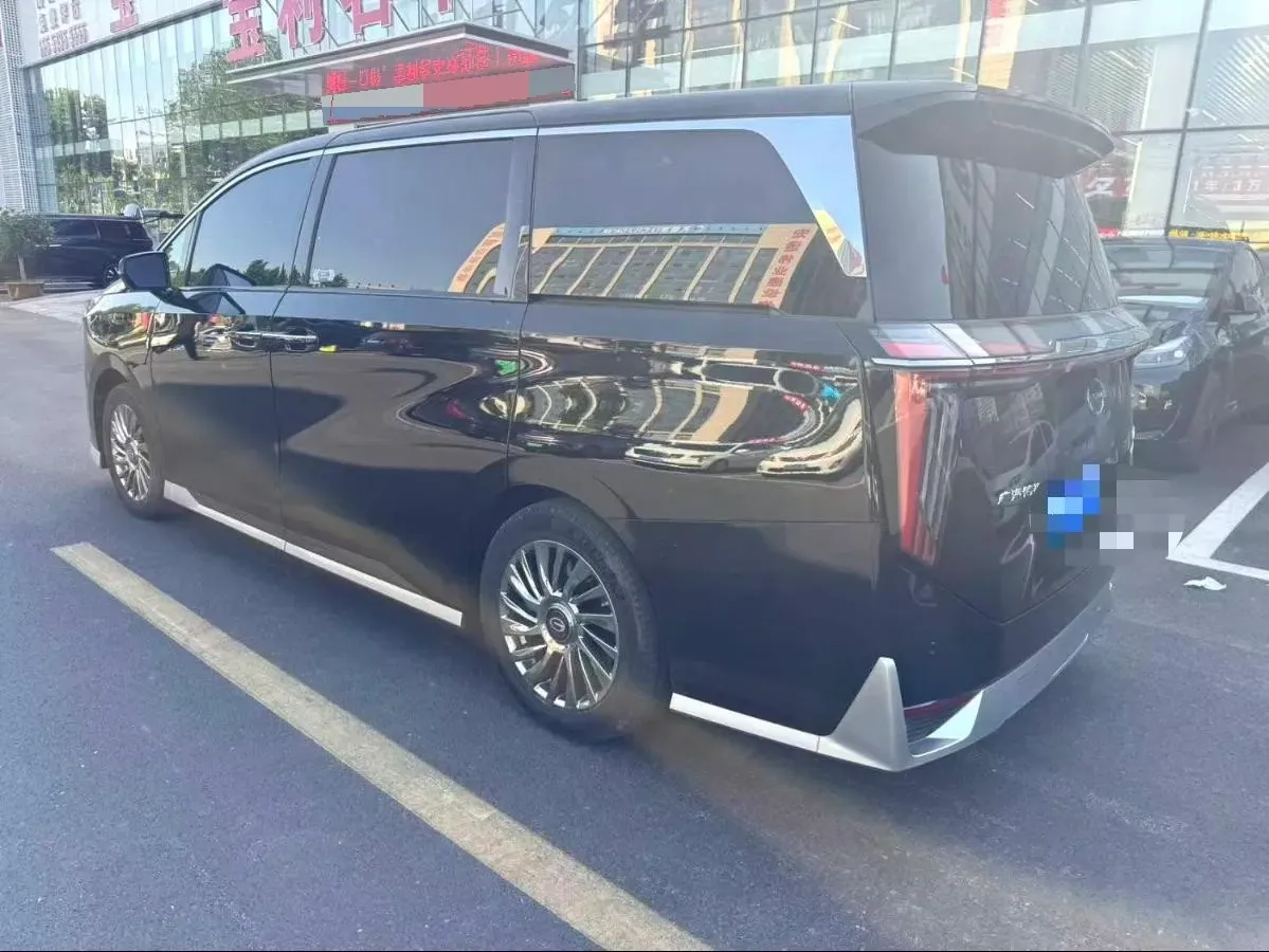 2023 GAC Trumpchi M8 2.0T 190HP L4 E-CVT Hybrid,autocango,china used car exporter,china ev exporter,chinese used car exporter,chinese used ev exporter