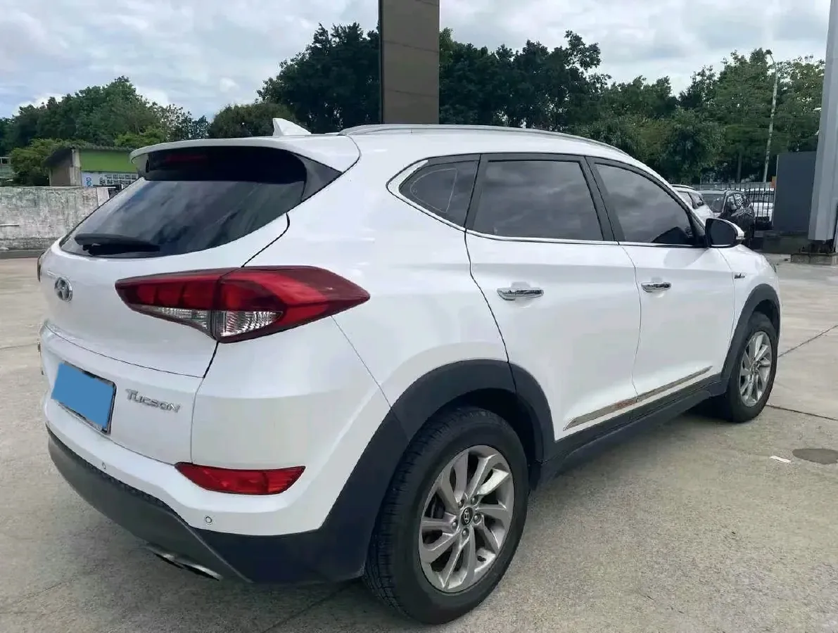 2018 Hyundai Tucson 1.6T 177HP L4 7DCT,autocango,china used car exporter,china ev exporter,chinese used car exporter,chinese used ev exporter