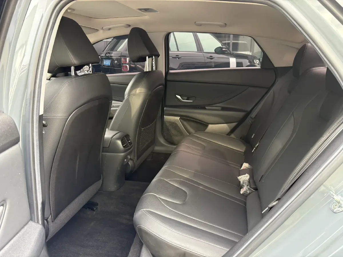 2022 Hyundai Elantra 1.5L 115HP L4 CVT,autocango,china used car exporter,china ev exporter,chinese used car exporter,chinese used ev exporter
