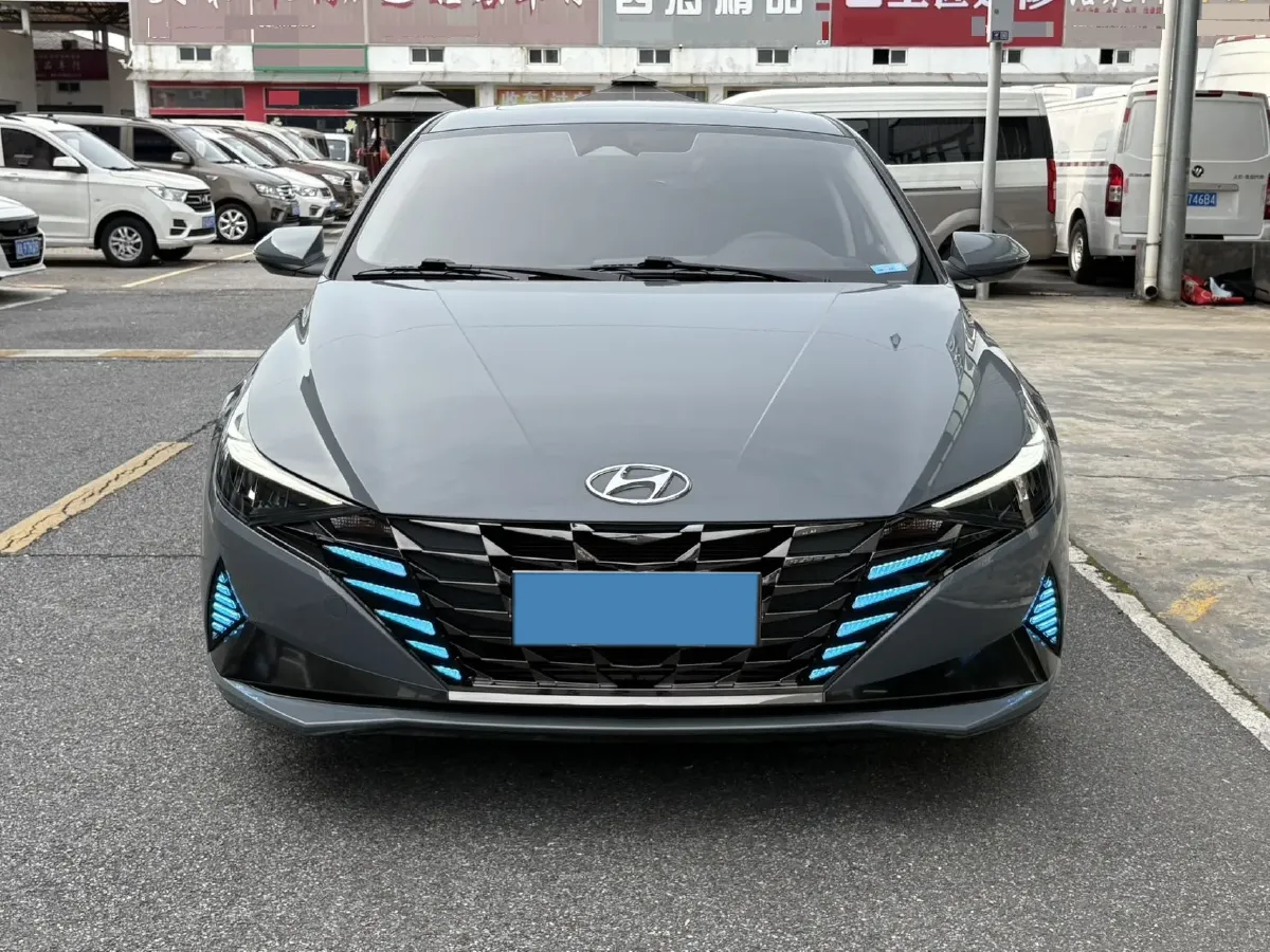 2022 Hyundai Elantra 1.5L 115HP L4 CVT,autocango,china used car exporter,china ev exporter,chinese used car exporter,chinese used ev exporter