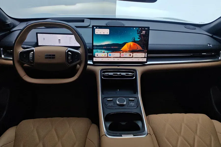 2025 Geely Galaxy A7 1.5L 112HP L4 1DHT PHEV,autocango,china used car exporter,china ev exporter,chinese used car exporter,chinese used ev exporter