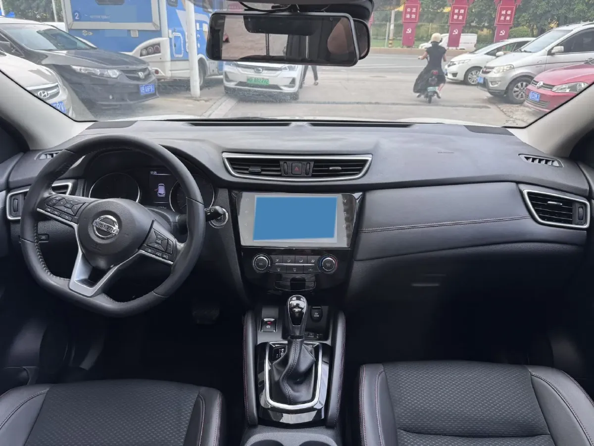 2019 Nissan Qashqai 2.0L 154HP L4 CVT,autocango,china used car exporter,china ev exporter,chinese used car exporter,chinese used ev exporter