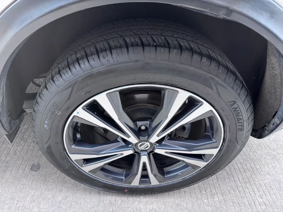 2019 Nissan Qashqai 2.0L 154HP L4 CVT,autocango,china used car exporter,china ev exporter,chinese used car exporter,chinese used ev exporter