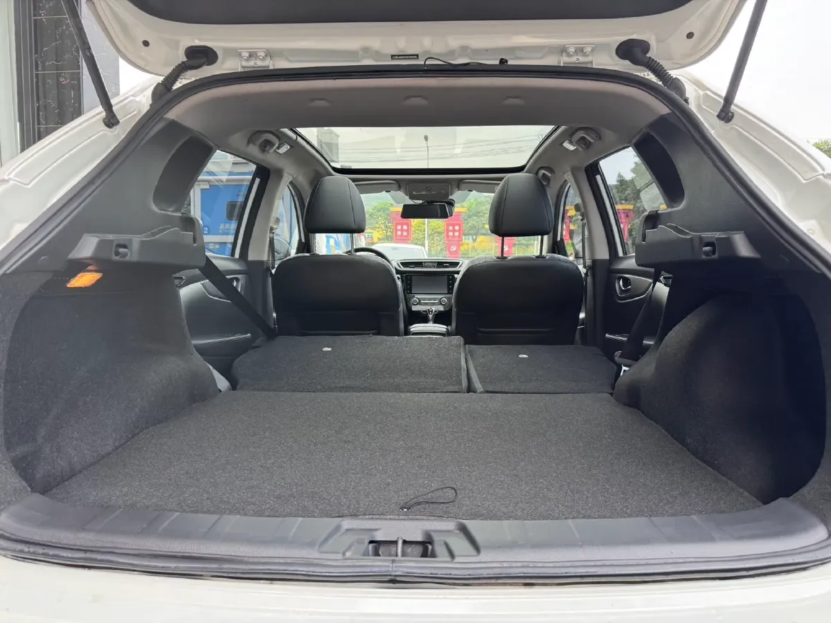 2019 Nissan Qashqai 2.0L 154HP L4 CVT,autocango,china used car exporter,china ev exporter,chinese used car exporter,chinese used ev exporter