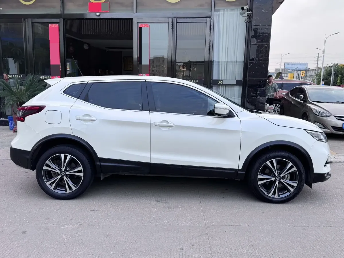 2019 Nissan Qashqai 2.0L 154HP L4 CVT,autocango,china used car exporter,china ev exporter,chinese used car exporter,chinese used ev exporter
