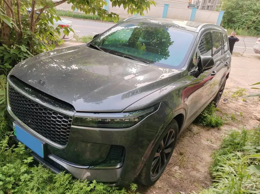 2021 Li ONE Range Extended 131HP REEV 40.5KWH,autocango,china used car exporter,china ev exporter,chinese used car exporter,chinese used ev exporter