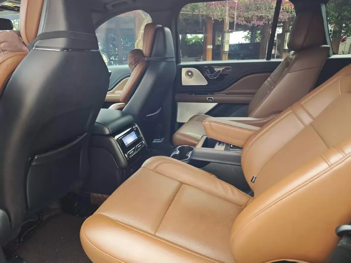 2023 Lincoln Aviator 3.0T 355HP V6 10AT,autocango,china used car exporter,china ev exporter,chinese used car exporter,chinese used ev exporter