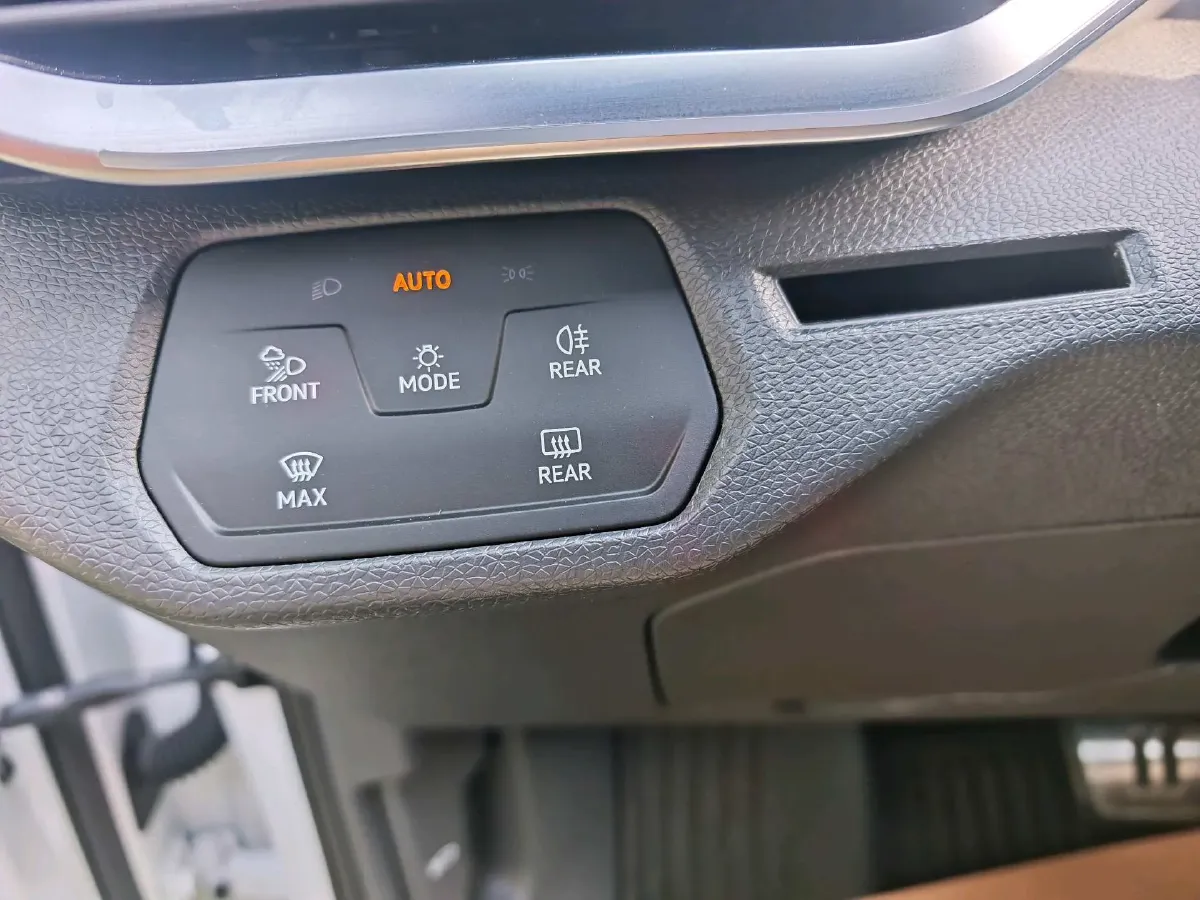 2024 Volkswagen ID.4 Crozz BEV 55.7KWH,autocango,china used car exporter,china ev exporter,chinese used car exporter,chinese used ev exporter