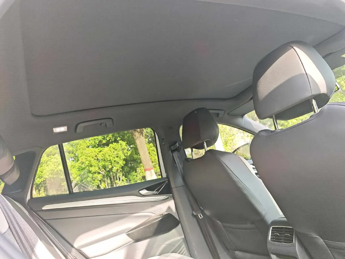 2024 Volkswagen ID.4 Crozz BEV 55.7KWH,autocango,china used car exporter,china ev exporter,chinese used car exporter,chinese used ev exporter