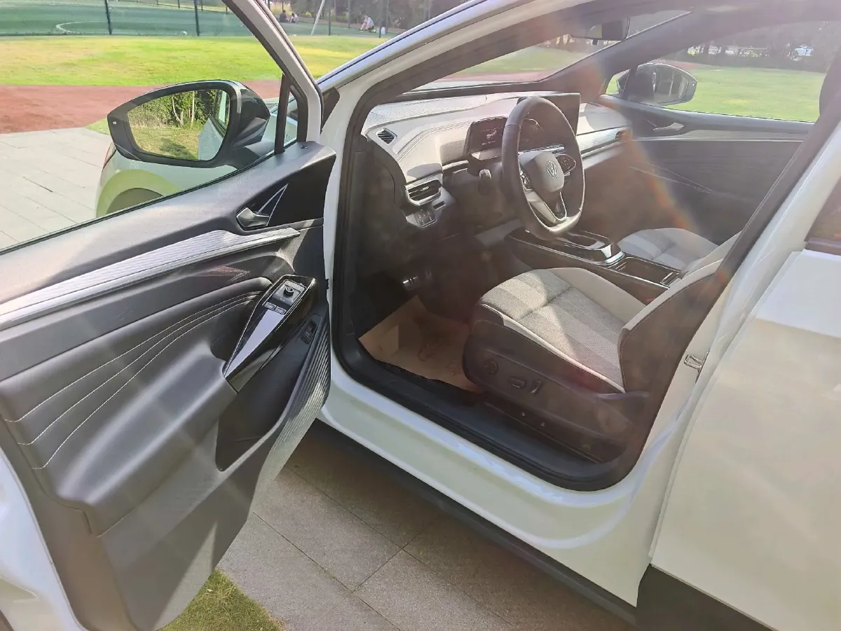 2024 Volkswagen ID.4 Crozz BEV 55.7KWH,autocango,china used car exporter,china ev exporter,chinese used car exporter,chinese used ev exporter