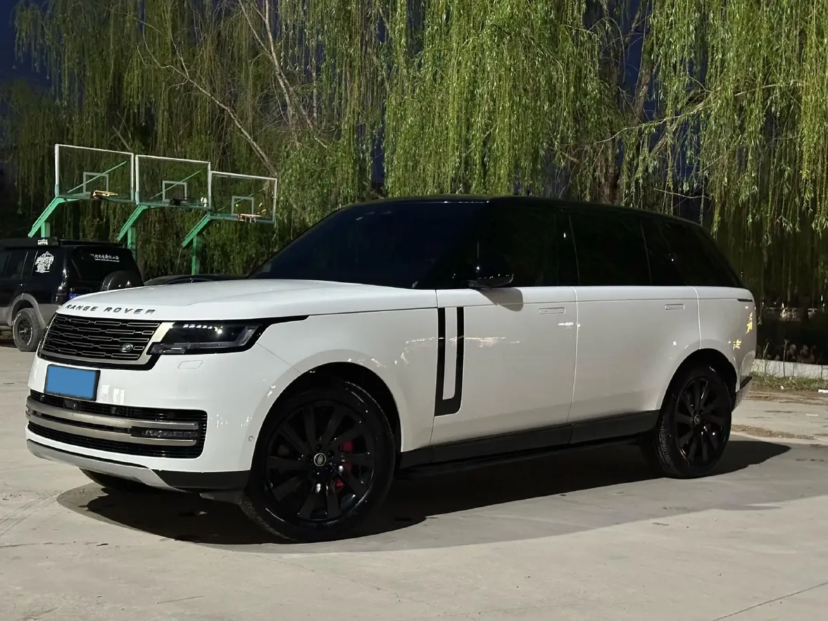 2025 Land Rover Range Rover 3.0T 400HP L6 8AT,autocango,china used car exporter,china ev exporter,chinese used car exporter,chinese used ev exporter