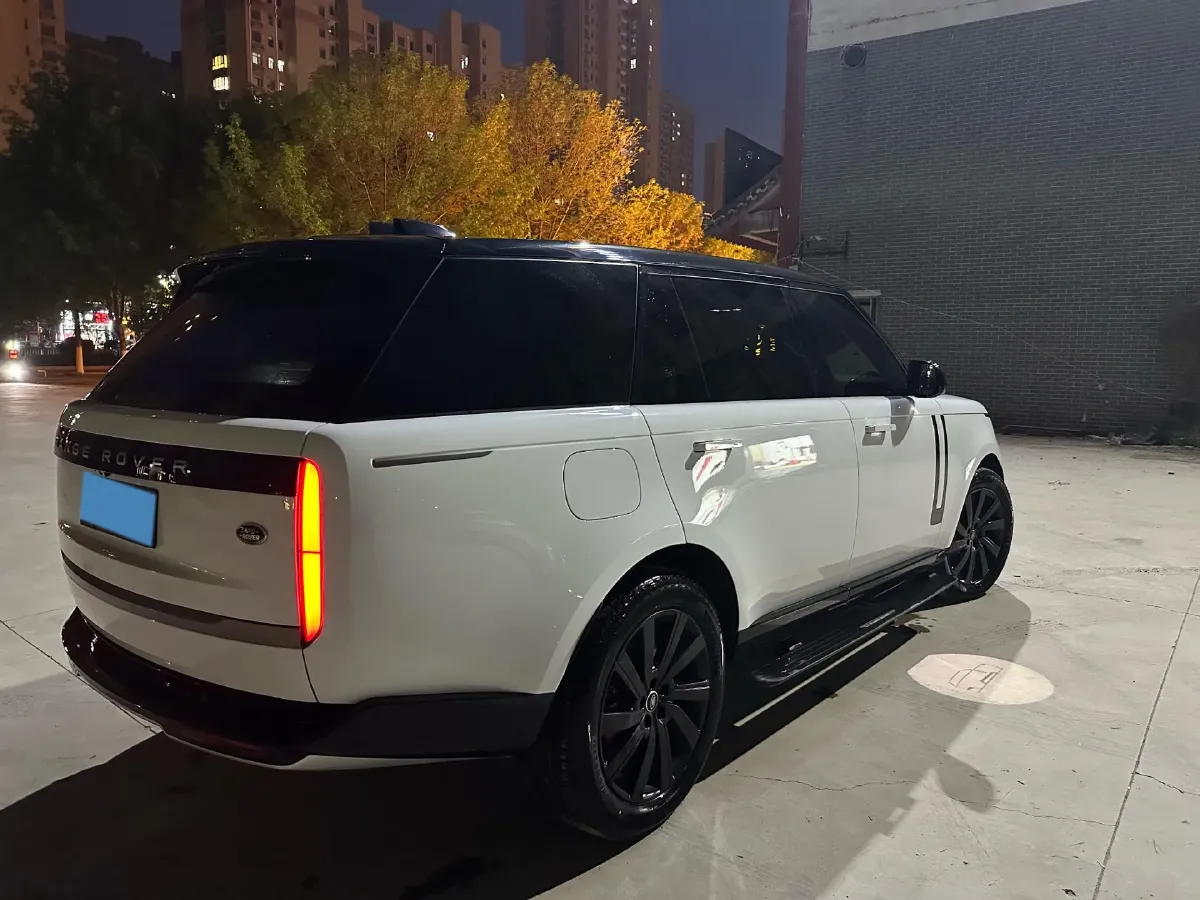 2025 Land Rover Range Rover 3.0T 400HP L6 8AT,autocango,china used car exporter,china ev exporter,chinese used car exporter,chinese used ev exporter