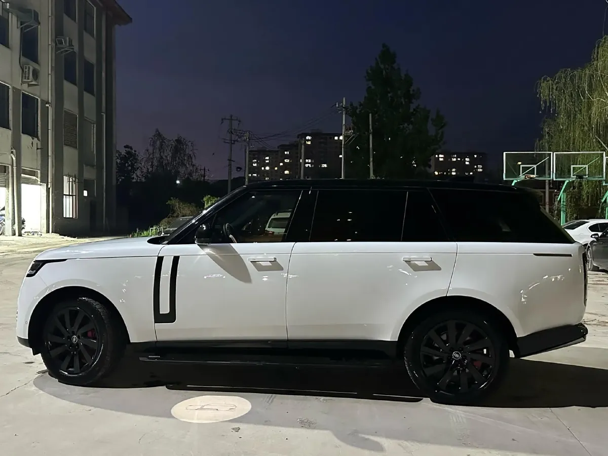 2025 Land Rover Range Rover 3.0T 400HP L6 8AT,autocango,china used car exporter,china ev exporter,chinese used car exporter,chinese used ev exporter