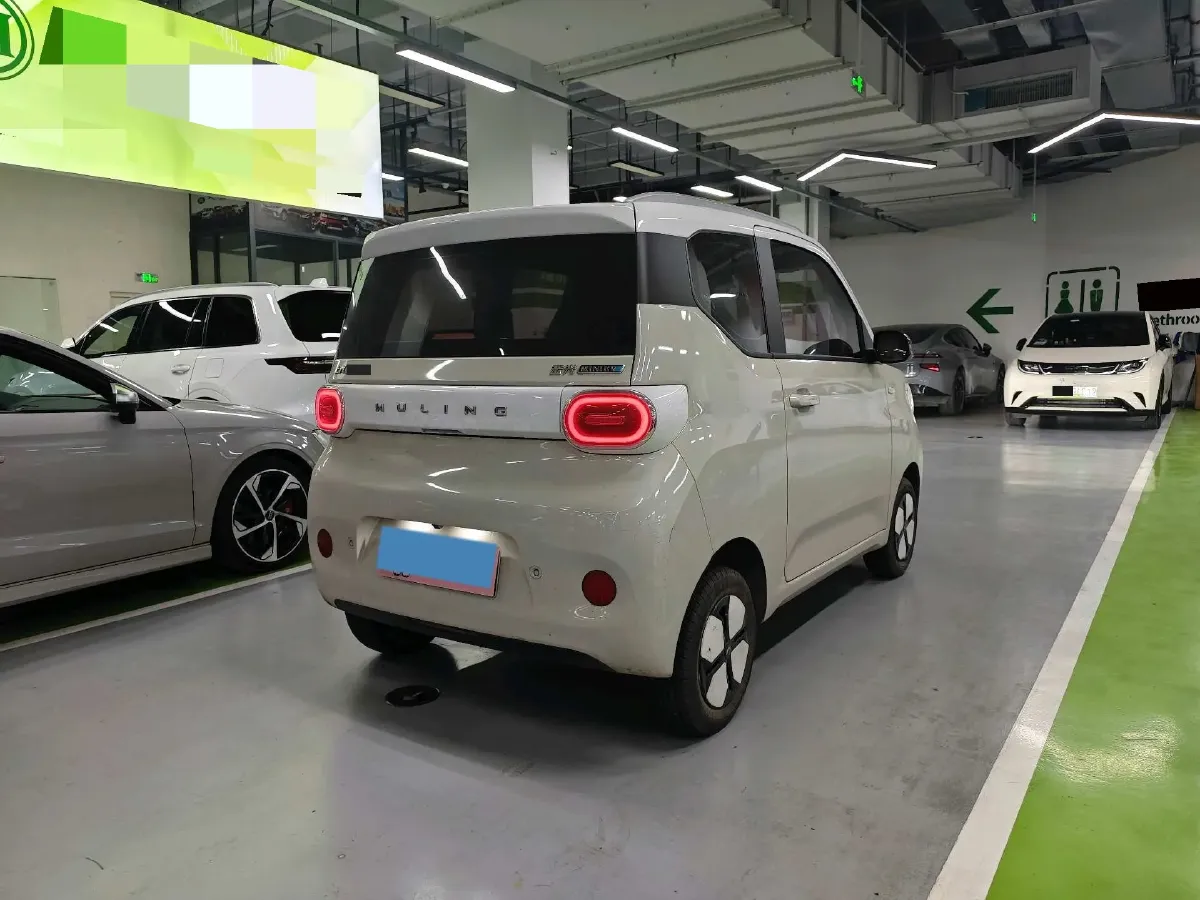 2024 WuLing HongGuang MINI EV BEV 17.3KWH,autocango,china used car exporter,china ev exporter,chinese used car exporter,chinese used ev exporter