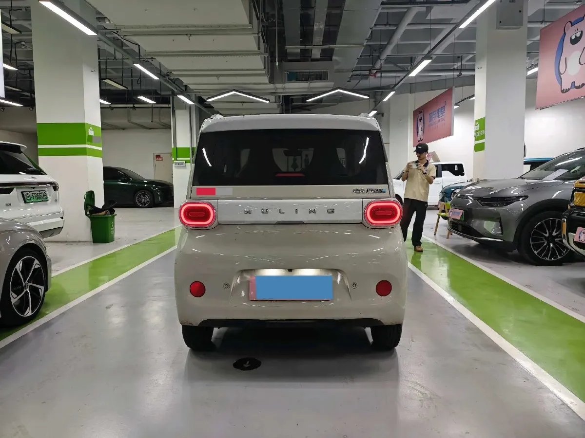 2024 WuLing HongGuang MINI EV BEV 17.3KWH,autocango,china used car exporter,china ev exporter,chinese used car exporter,chinese used ev exporter