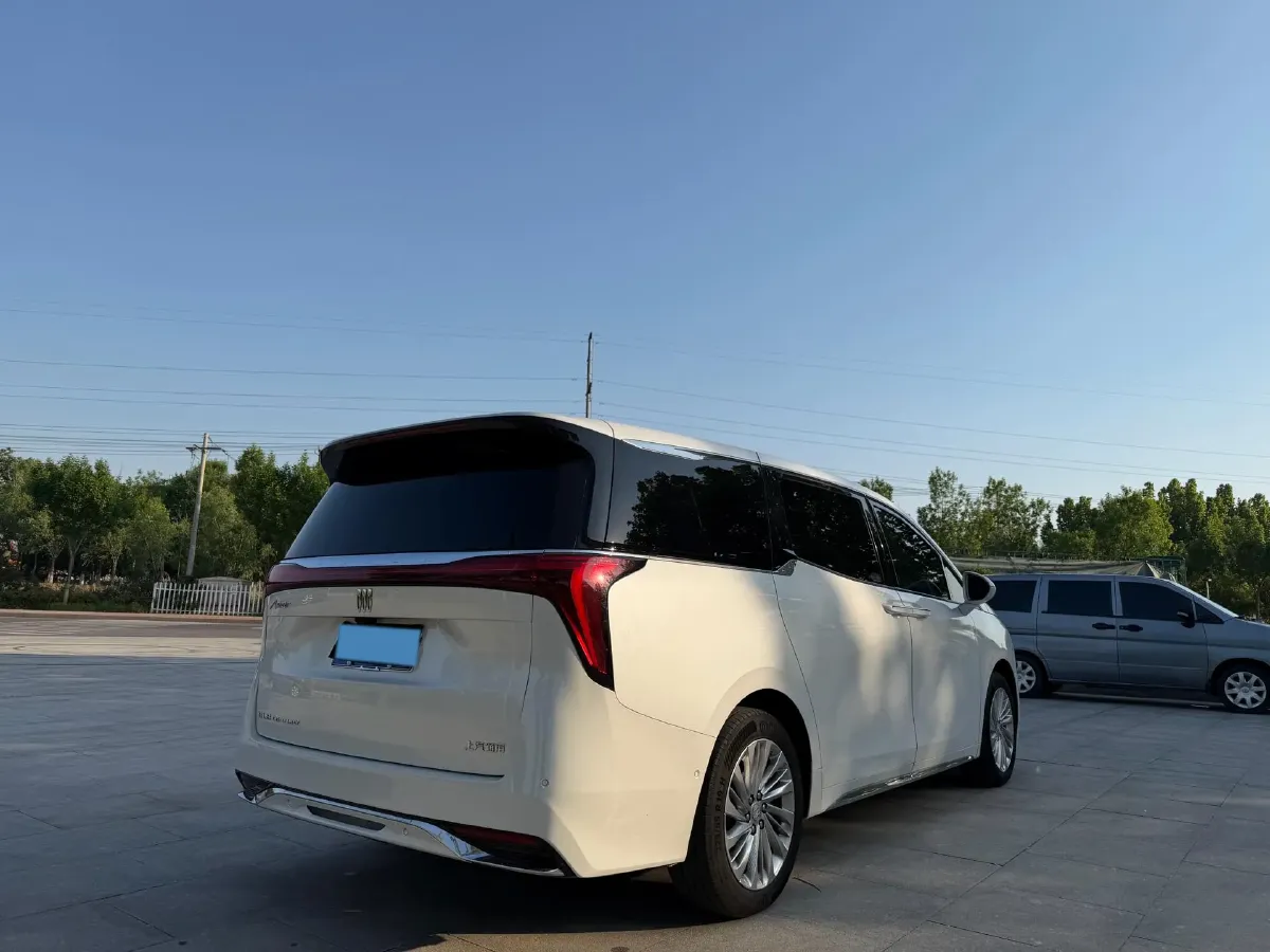 2023 Buick Century 2.0T 237HP L4 9AT,autocango,china used car exporter,china ev exporter,chinese used car exporter,chinese used ev exporter