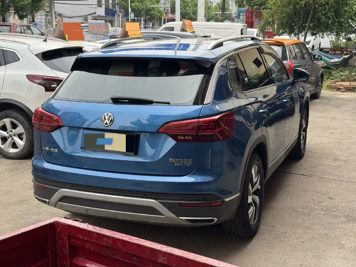 2019 Jeep Cherokee 2.0T 234HP L4 9AT,autocango,china used car exporter,china ev exporter,chinese used car exporter,chinese used ev exporter