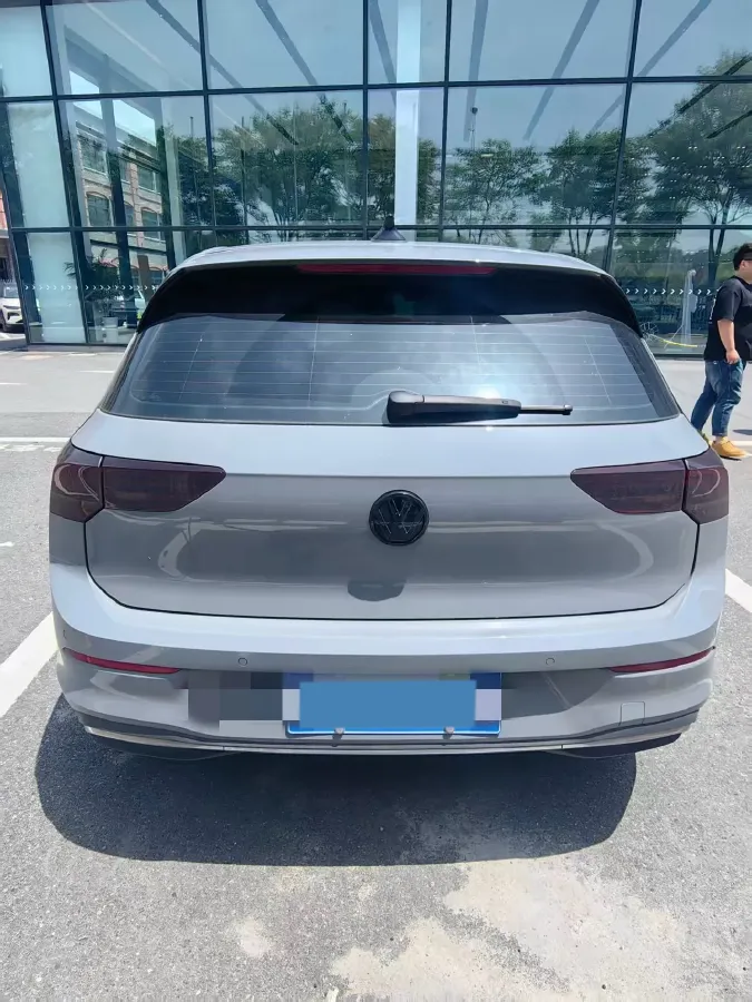 2025 Volkswagen Golf 1.5T 160HP L4 7DCT,autocango,china used car exporter,china ev exporter,chinese used car exporter,chinese used ev exporter