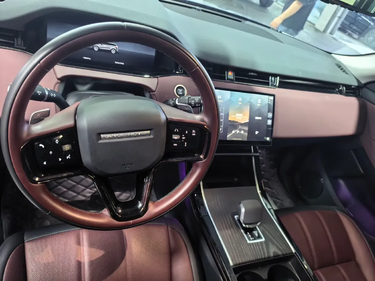 2024 Land Rover Range Rover Evoque 2.0T 249HP L4 9AT,autocango,china used car exporter,china ev exporter,chinese used car exporter,chinese used ev exporter