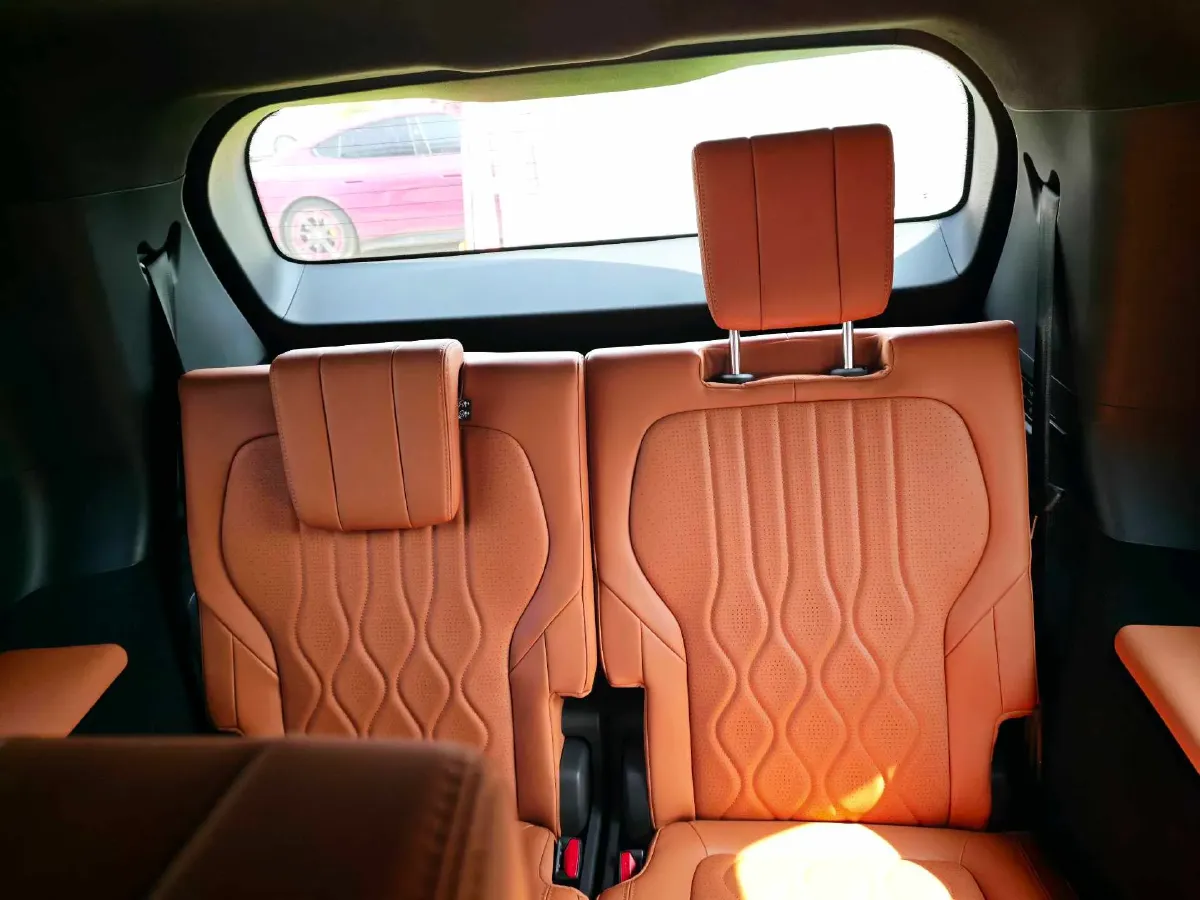 2025 Exceed VXC-DM 1.5T 156HP L4 3DHT PHEV 34.46KWH,autocango,china used car exporter,china ev exporter,chinese used car exporter,chinese used ev exporter