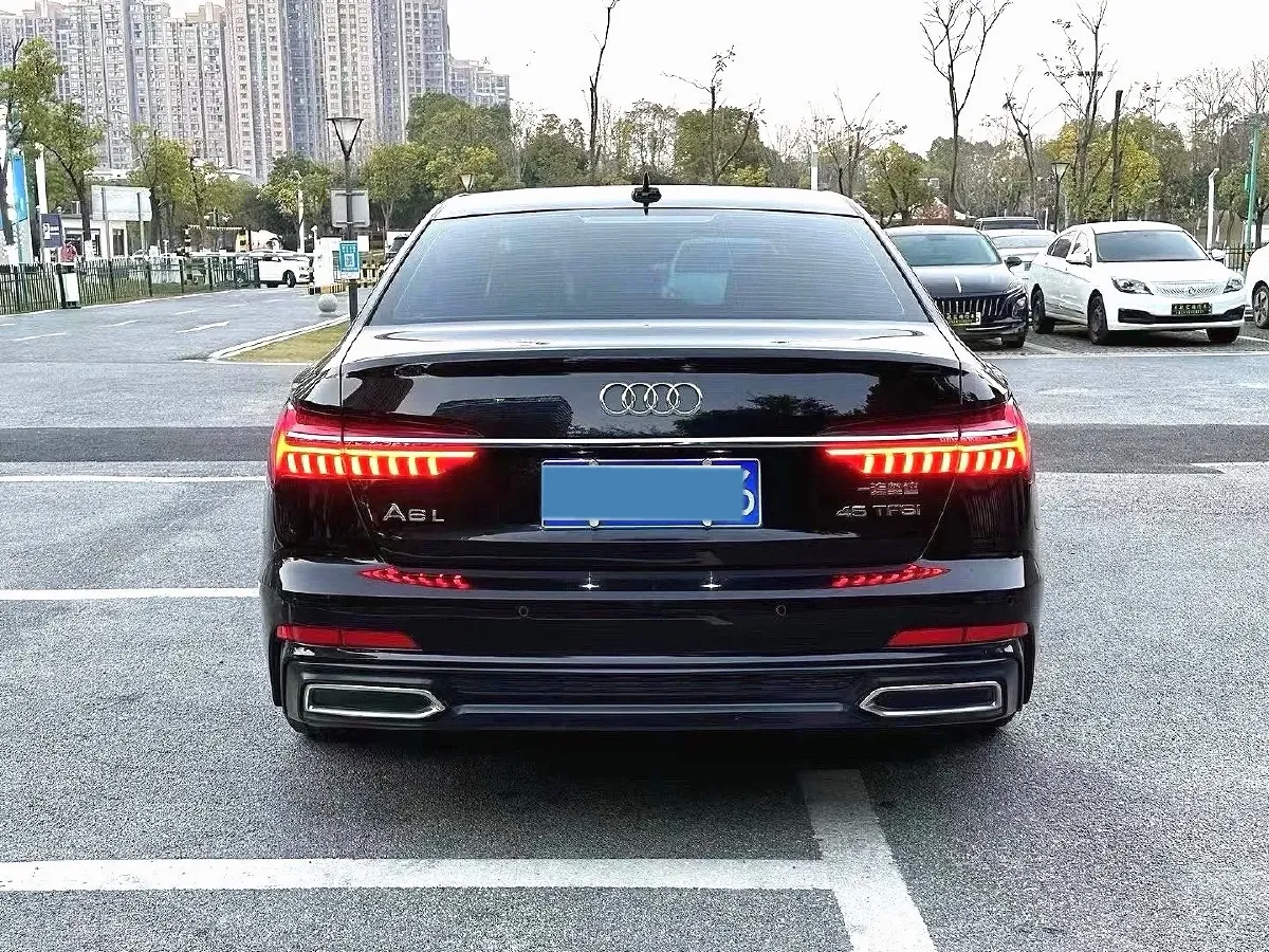 2022 Audi A6L 2.0T 190HP L4 7DCT,autocango,china used car exporter,china ev exporter,chinese used car exporter,chinese used ev exporter